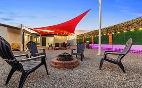 Phoenix Retreat - 2 Bedroom Home With King-Size Bed - 3 Smart Tvs - 10 Min From Airp - Unit A